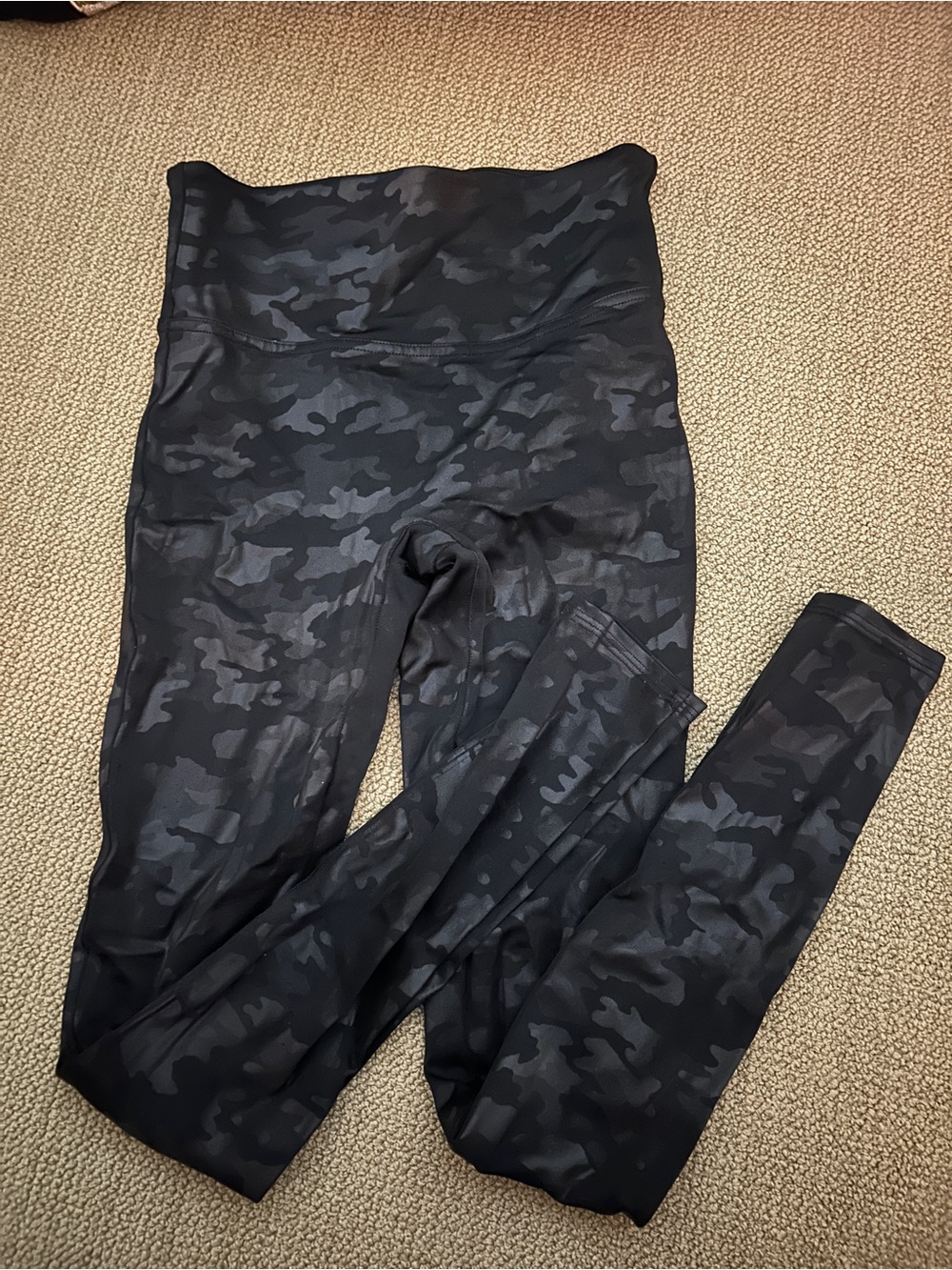 SPANX Black Charcoal Camo High-Waist Leggings